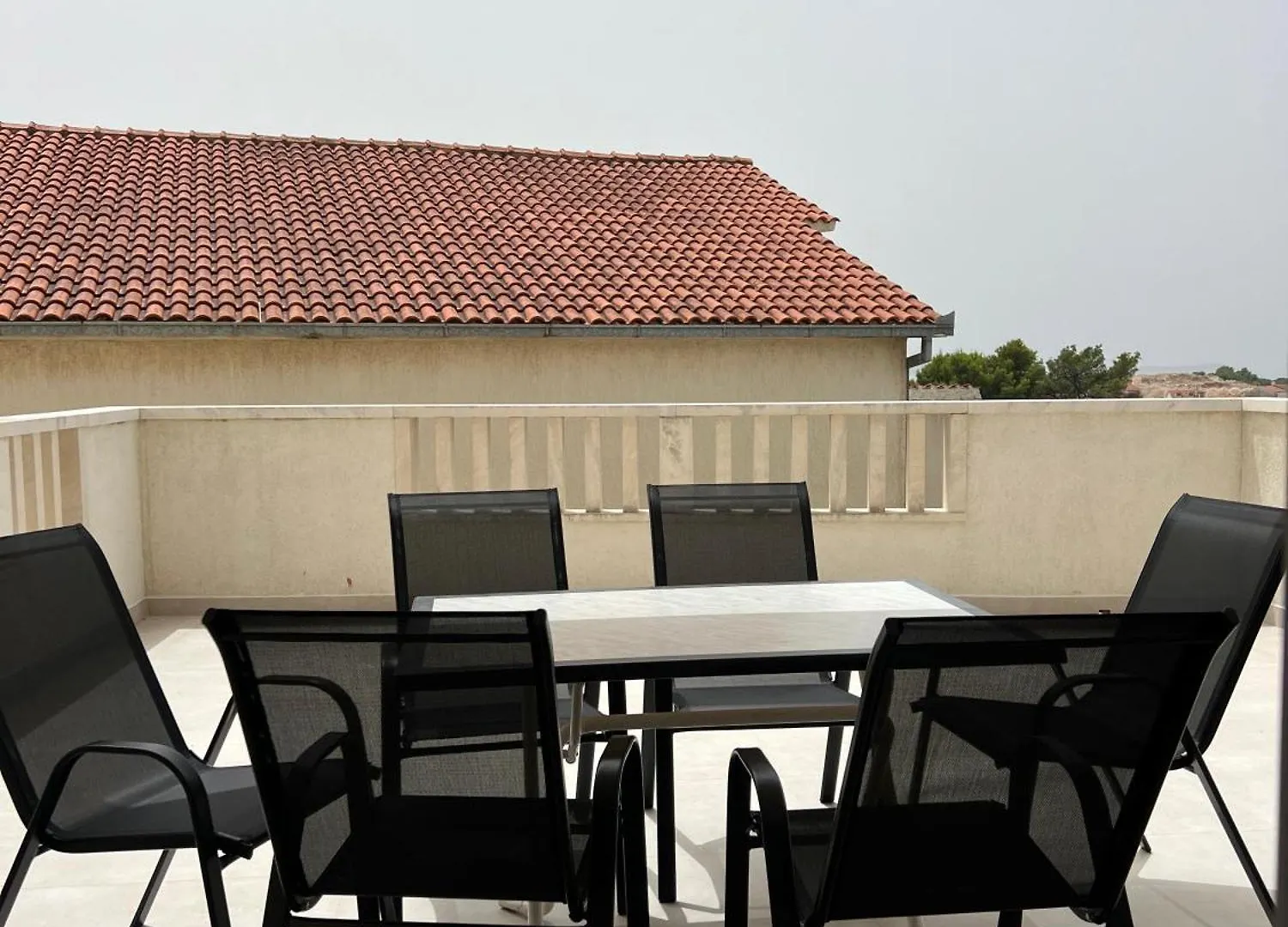Villa Paradiso تروغير
