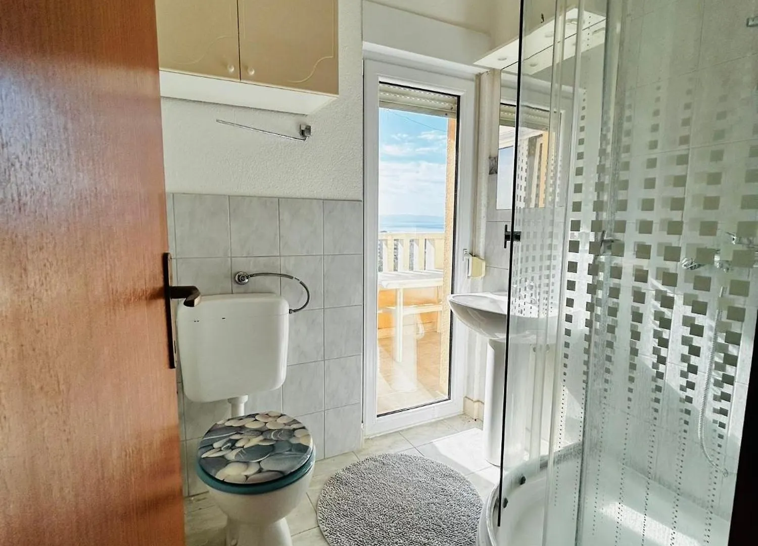 Villa Paradiso تروغير